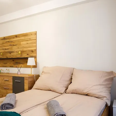 Apartment Sixties Elite